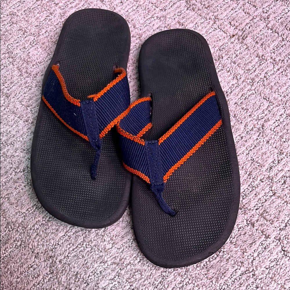 GAP retro style Flip-Flops